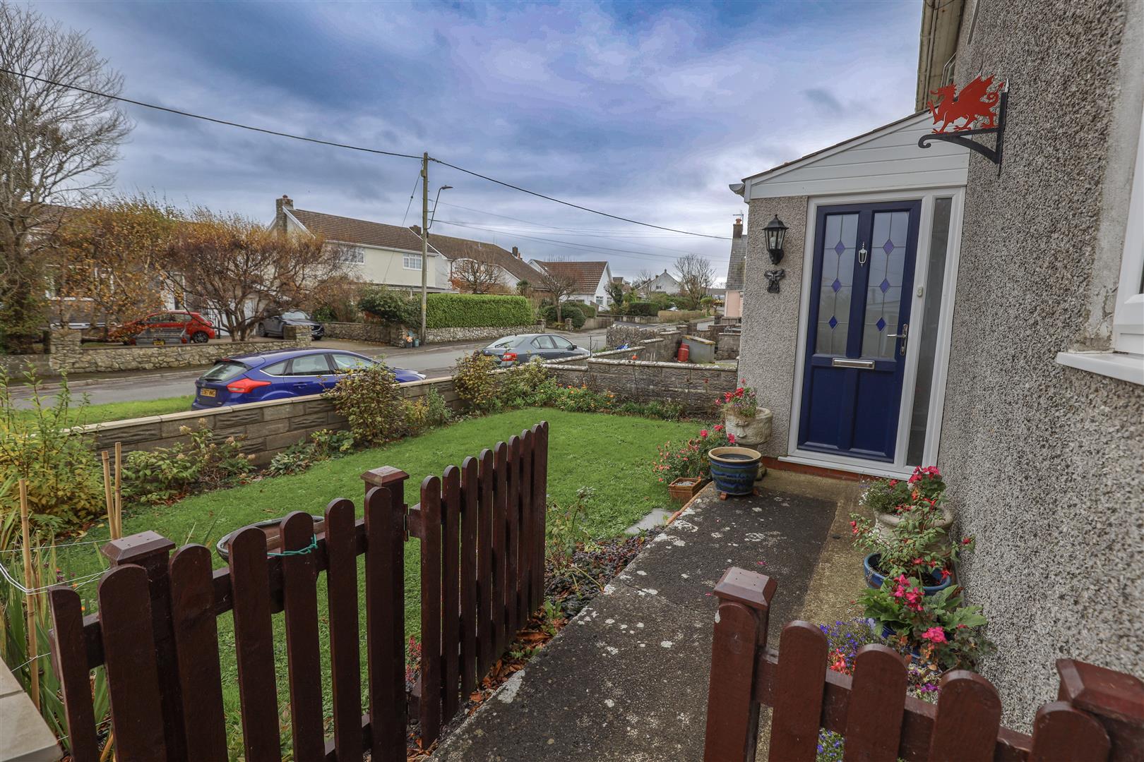 10 Ewenny Road, Wick, Nr Cowbridge, Vale of Glamorgan, CF71 7QA